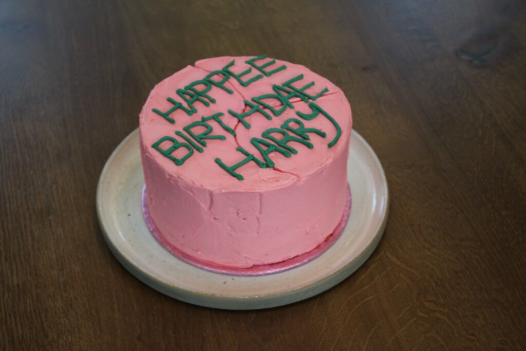 Happee Birthdae Harry cake